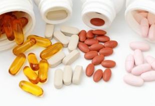 胃脹中期痊愈的常用藥物選擇與健康管理指南