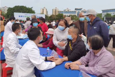 關愛健康，守護生命——市中醫醫院開展“世界衛生日”大型義診與健康咨詢活動